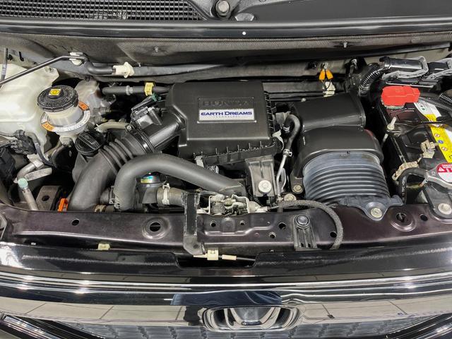 N-BOXカスタム G・Lターボホンダセンシング SDナビ バックカメラ 両側電動スライドドア 衝突軽減装置 レーダークルーズ 禁煙車 ハーフレザーシート コーナーセンサー スマートキー LEDヘッドライト ETC オートマチックハイビーム(18枚目)