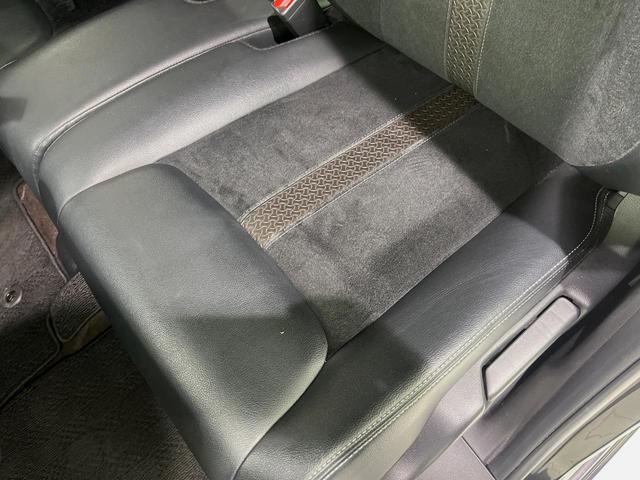 N-BOXカスタム G・Lターボホンダセンシング SDナビ バックカメラ 両側電動スライドドア 衝突軽減装置 レーダークルーズ 禁煙車 ハーフレザーシート コーナーセンサー スマートキー LEDヘッドライト ETC オートマチックハイビーム(45枚目)