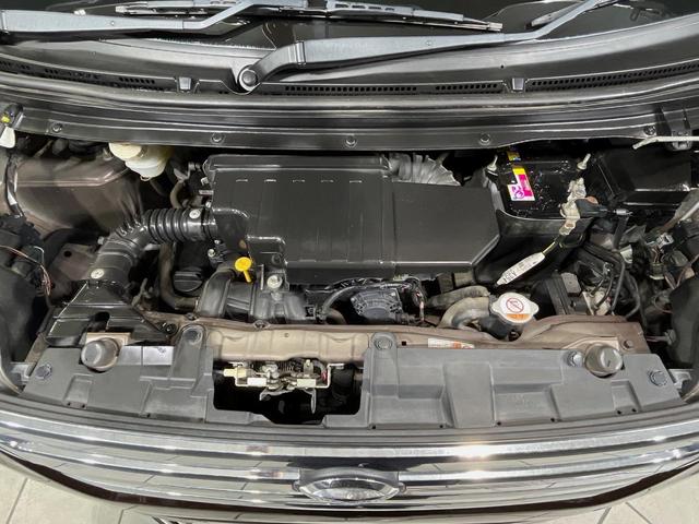 デイズルークス ハイウェイスター　Ｘ　Ｇパッケージ　純正ナビ　全周囲カメラ　両側電動スライドドア　禁煙車　スマートキー　ＨＩＤヘッドライト　オートライト　オートエアコン　純正１５インチアルミホイール　革巻きハンドル　ステアリングスイッチ　盗難防止装置（18枚目）