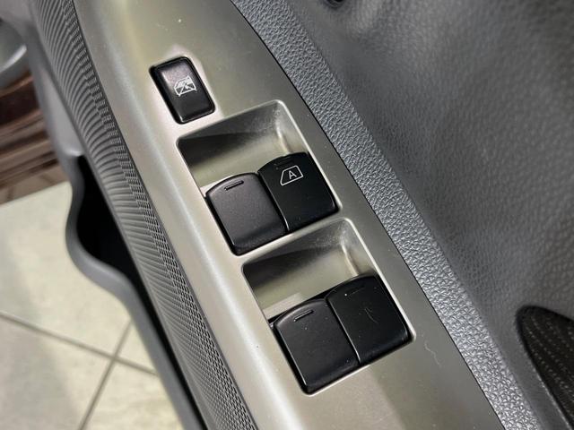 デイズルークス ハイウェイスター　Ｘ　Ｇパッケージ　純正ナビ　全周囲カメラ　両側電動スライドドア　禁煙車　スマートキー　ＨＩＤヘッドライト　オートライト　オートエアコン　純正１５インチアルミホイール　革巻きハンドル　ステアリングスイッチ　盗難防止装置（33枚目）
