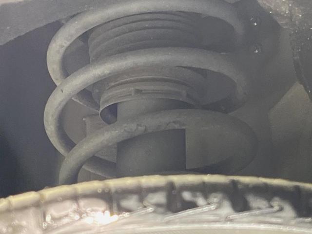 ヴェゼル ハイブリッドＸ　純正メーカーナビ　バックカメラ　衝突軽減装置　禁煙車　ドラレコ　コーナーセンサー　スマートキー　ＬＥＤヘッド　ＥＴＣ　クルーズコントロール　オートライト　オートエアコン　純正１６インチアルミ（20枚目）