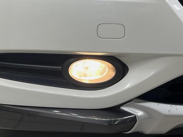 ヴェゼル ハイブリッドＸ　純正メーカーナビ　バックカメラ　衝突軽減装置　禁煙車　ドラレコ　コーナーセンサー　スマートキー　ＬＥＤヘッド　ＥＴＣ　クルーズコントロール　オートライト　オートエアコン　純正１６インチアルミ（63枚目）