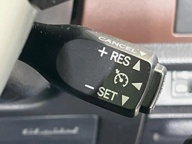 エスクァイア ハイブリッドGi 両側電動スライドドア 純正10ナビ 後席モニター バックカメラ 衝突軽減装置 禁煙車 ハーフレザーシート シートヒーター ドラレコ コーナーセンサー スマートキー LEDヘッドライト ETC クルコン(40枚目)