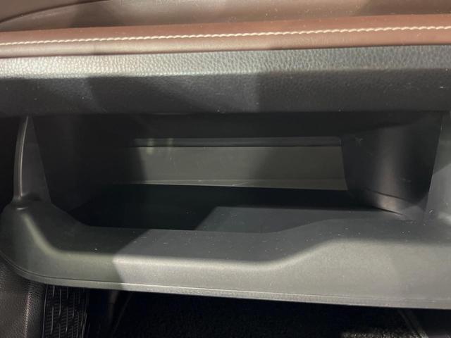 エスクァイア ハイブリッドGi 両側電動スライドドア 純正10ナビ 後席モニター バックカメラ 衝突軽減装置 禁煙車 ハーフレザーシート シートヒーター ドラレコ コーナーセンサー スマートキー LEDヘッドライト ETC クルコン(41枚目)