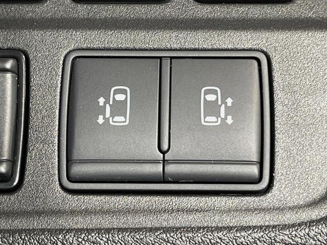 セレナ e-パワー ハイウェイスターV 純正10型ナビ 後席モニター 全周囲カメラ プロパイロット 両側電動スライドドア 衝突軽減装置 レーダークルーズ 禁煙車 ドラレコ コーナーセンサー スマートキー LEDヘッドライト ETC(7枚目)