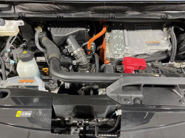 セレナ e-パワー ハイウェイスターV 純正10型ナビ 後席モニター 全周囲カメラ プロパイロット 両側電動スライドドア 衝突軽減装置 レーダークルーズ 禁煙車 ドラレコ コーナーセンサー スマートキー LEDヘッドライト ETC(18枚目)