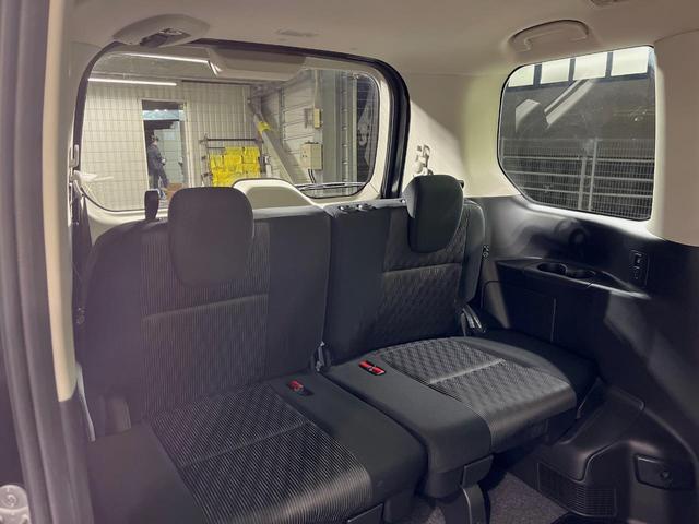 セレナ e-パワー ハイウェイスターV 純正10型ナビ 後席モニター 全周囲カメラ プロパイロット 両側電動スライドドア 衝突軽減装置 レーダークルーズ 禁煙車 ドラレコ コーナーセンサー スマートキー LEDヘッドライト ETC(23枚目)