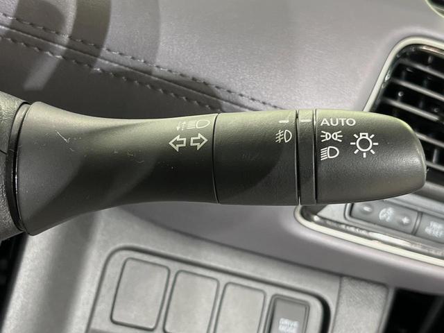 セレナ e-パワー ハイウェイスターV 純正10型ナビ 後席モニター 全周囲カメラ プロパイロット 両側電動スライドドア 衝突軽減装置 レーダークルーズ 禁煙車 ドラレコ コーナーセンサー スマートキー LEDヘッドライト ETC(36枚目)