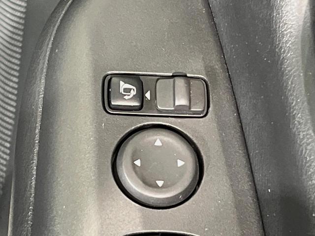 セレナ e-パワー ハイウェイスターV 純正10型ナビ 後席モニター 全周囲カメラ プロパイロット 両側電動スライドドア 衝突軽減装置 レーダークルーズ 禁煙車 ドラレコ コーナーセンサー スマートキー LEDヘッドライト ETC(44枚目)