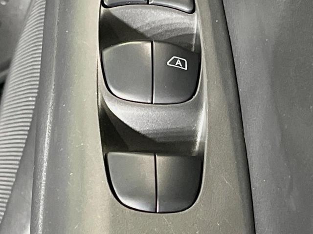 セレナ e-パワー ハイウェイスターV 純正10型ナビ 後席モニター 全周囲カメラ プロパイロット 両側電動スライドドア 衝突軽減装置 レーダークルーズ 禁煙車 ドラレコ コーナーセンサー スマートキー LEDヘッドライト ETC(45枚目)