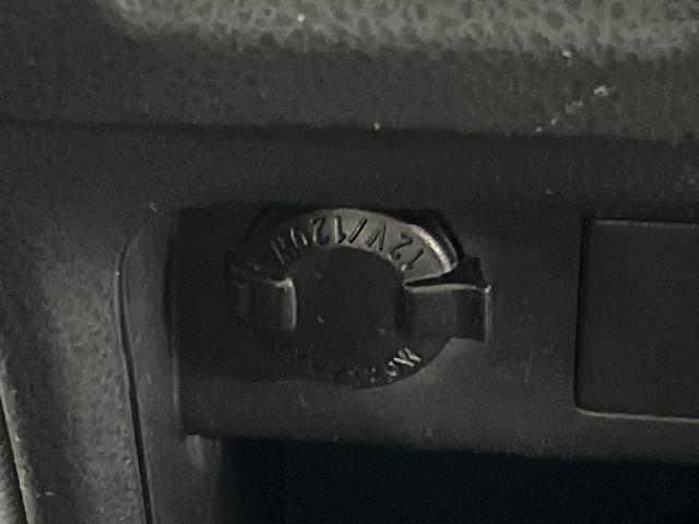 ヴォクシー ZS 煌 純正9型ナビ 両側電動スライドドア 後席モニター バックカメラ スマートキー LEDヘッドライト ETC オートライト デュアルエアコン 純正16インチアルミ リアエアコン Bluetooth(26枚目)