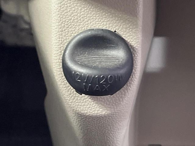 キャスト スタイルＧ　リミテッド　ＳＡＩＩＩ　ＳＤナビ　全周囲カメラ　衝突軽減装置　禁煙車　２トーンカラー　前席シートヒーター　前後ドラレコ　コーナーセンサー　スマートキー　ＬＥＤヘッドライト　オートマチックハイビーム　車線逸脱警報　オートライト（29枚目）