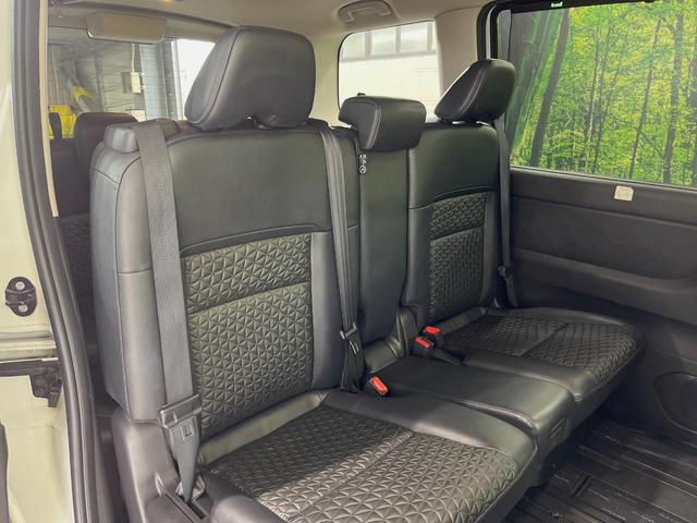 セレナ e-パワー ハイウェイスターV 純正12型ナビ 全周囲カメラ 両側電動スライドドア 衝突軽減装置 100V電源 プロパイロット 禁煙車 防水シート ドラレコ コーナーセンサー スマートキー ETC2.0 ブラインドスポットモニター(9枚目)