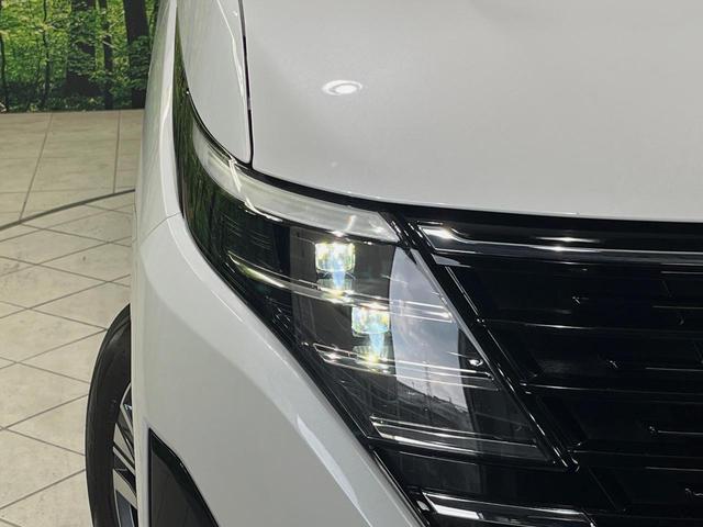 セレナ e-パワー ハイウェイスターV 純正12型ナビ 全周囲カメラ 両側電動スライドドア 衝突軽減装置 100V電源 プロパイロット 禁煙車 防水シート ドラレコ コーナーセンサー スマートキー ETC2.0 ブラインドスポットモニター(13枚目)