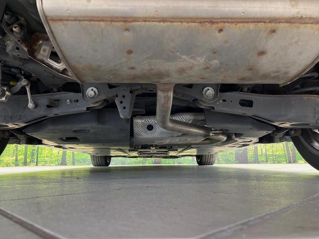 プリウス Aツーリングセレクション 純正9型ナビ バックカメラ 衝突軽減装置 レーダークルーズ 禁煙車 前席シートヒーター ドラレコ コーナーセンサー スマートキー LEDヘッドライト ETC ブラインドスポットモニター 車線逸脱警報(19枚目)