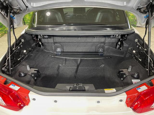 コペン ローブ　ＳＤナビ　バックカメラ　禁煙車　前席シートヒーター　ドラレコ　スマートキー　ＬＥＤヘッドライト　ＥＴＣ　オートライト　オートエアコン　純正１６インチアルミホイル　Ｂｌｕｅｔｏｏｔｈ　革巻きハンドル（10枚目）