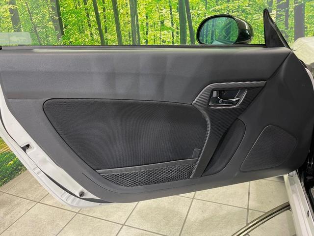 コペン ローブ　ＳＤナビ　バックカメラ　禁煙車　前席シートヒーター　ドラレコ　スマートキー　ＬＥＤヘッドライト　ＥＴＣ　オートライト　オートエアコン　純正１６インチアルミホイル　Ｂｌｕｅｔｏｏｔｈ　革巻きハンドル（43枚目）