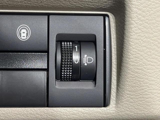 ルークス X SDナビ 全周囲カメラ 衝突軽減装置 禁煙車 ドラレコ コーナーセンサー スマートキー ETC 車線逸脱警報 デジタルインナーミラー オートライト オートエアコン CD/DVD ステアリングスイッチ(29枚目)