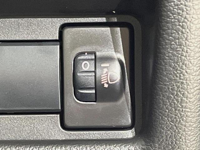 スペーシア ハイブリッドG 届出済未使用車 衝突軽減装置 コーナーセンサー スマートキー LEDヘッドライト オートマチックハイビーム 車線逸脱警報 オートライト オートエアコン ステアリングスイッチ プライバシーガラス(24枚目)