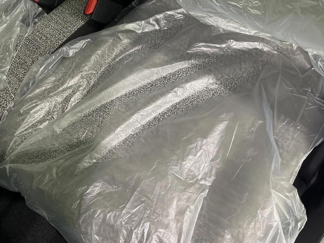 スペーシア ハイブリッドG 届出済未使用車 衝突軽減装置 コーナーセンサー スマートキー LEDヘッドライト オートマチックハイビーム 車線逸脱警報 オートライト オートエアコン ステアリングスイッチ プライバシーガラス(39枚目)