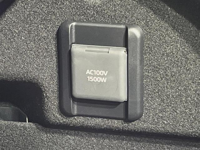 クラウンクロスオーバー Gアドバンスド・レザーパッケージ 4WD 12.3型ナビ 全周囲カメラ 衝突被害軽減装置 AC100V電源 レーダークルーズ 禁煙車 電動リアゲート 本革シート シートヒーター シートエアコン パワーシート ステアリングヒーター(44枚目)