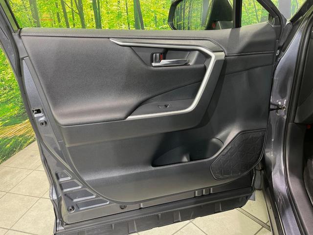 RAV4 G Zパッケージ パノラマルーフ TRDエアロ メーカー10.5型ナビ 全周囲カメラ 4WD 衝突軽減装置 レーダークルーズ 禁煙車 パワーバックドア 合皮シート 前席シートエアコン パワーシート ドラレコ ETC(56枚目)