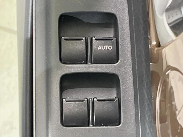 アルトラパン Ｇ　禁煙車　スマートキー　ＣＤ再生　ドアバイザー　ＡＢＳ　盗難防止システム　プライバシーガラス　衝突安全ボディ　パワーウィンドウ　パワーステアリング　ベンチシート　純正１４インチスチールホイル　エアコン（7枚目）