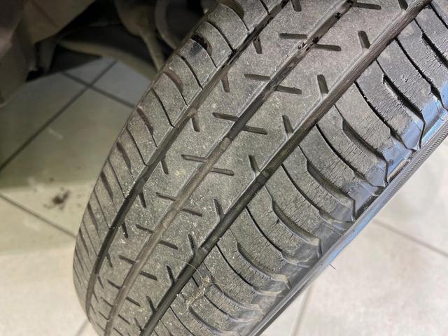 アルトラパン Ｇ　禁煙車　スマートキー　ＣＤ再生　ドアバイザー　ＡＢＳ　盗難防止システム　プライバシーガラス　衝突安全ボディ　パワーウィンドウ　パワーステアリング　ベンチシート　純正１４インチスチールホイル　エアコン（46枚目）