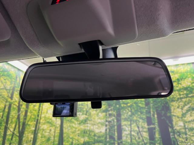 パッソ モーダ S SDナビ バックカメラ 衝突軽減装置 禁煙車 ドラレコ コーナーセンサー スマートキー LEDヘッドライト ETC 車線逸脱警報 オートライト オートエアコン Bluetooth CD/DVD再生(36枚目)