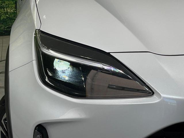 ヤリスクロス Ｚ　純正８型ナビ　全周囲カメラ　衝突軽減装置　ＥＴＣ　レーダークルーズ　前席シートヒーター　ＬＥＤヘッド　純正１８インチアルミ　ステアリングヒーター　オートマチックハイビーム　電動パーキングブレーキ（12枚目）