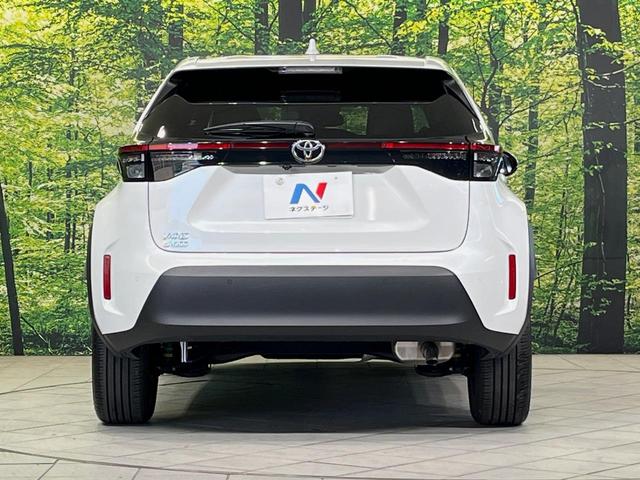 ヤリスクロス Ｚ　純正８型ナビ　全周囲カメラ　衝突軽減装置　ＥＴＣ　レーダークルーズ　前席シートヒーター　ＬＥＤヘッド　純正１８インチアルミ　ステアリングヒーター　オートマチックハイビーム　電動パーキングブレーキ（15枚目）