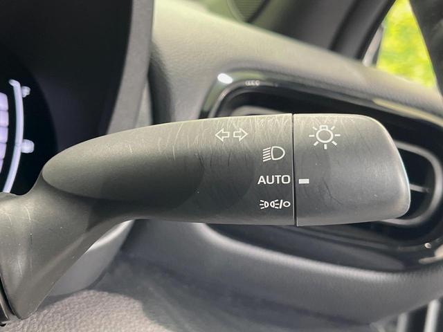 ヤリスクロス Ｚ　純正８型ナビ　全周囲カメラ　衝突軽減装置　ＥＴＣ　レーダークルーズ　前席シートヒーター　ＬＥＤヘッド　純正１８インチアルミ　ステアリングヒーター　オートマチックハイビーム　電動パーキングブレーキ（29枚目）