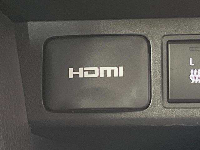 ヤリスクロス Ｚ　純正８型ナビ　全周囲カメラ　衝突軽減装置　ＥＴＣ　レーダークルーズ　前席シートヒーター　ＬＥＤヘッド　純正１８インチアルミ　ステアリングヒーター　オートマチックハイビーム　電動パーキングブレーキ（31枚目）