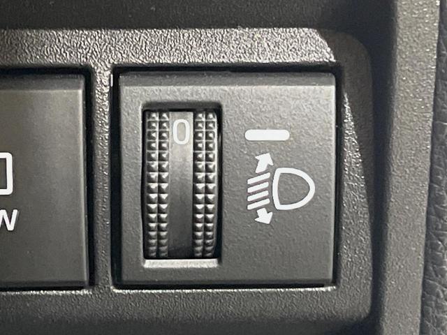 ヤリスクロス Ｚ　純正８型ナビ　全周囲カメラ　衝突軽減装置　ＥＴＣ　レーダークルーズ　前席シートヒーター　ＬＥＤヘッド　純正１８インチアルミ　ステアリングヒーター　オートマチックハイビーム　電動パーキングブレーキ（39枚目）