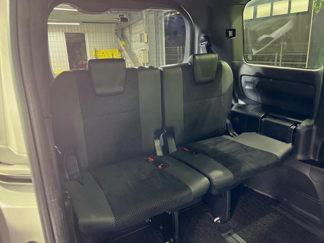 ヴォクシー ハイブリッドZS 煌III 純正10型ナビ 後席モニター バックカメラ 両側電動スライドドア 衝突軽減装置 LEDヘッド 前席シートヒーター クルーズコントロール ドラレコ リアオートエアコン スマートキー オートハイビーム(9枚目)