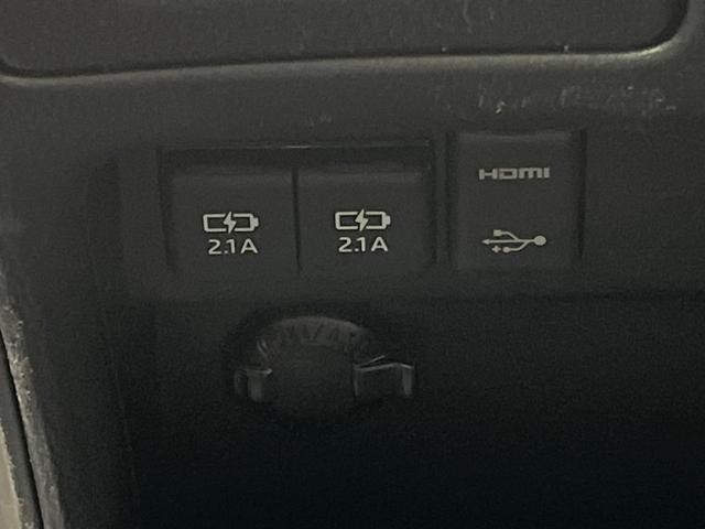 ヴォクシー ハイブリッドZS 煌III 純正10型ナビ 後席モニター バックカメラ 両側電動スライドドア 衝突軽減装置 LEDヘッド 前席シートヒーター クルーズコントロール ドラレコ リアオートエアコン スマートキー オートハイビーム(42枚目)