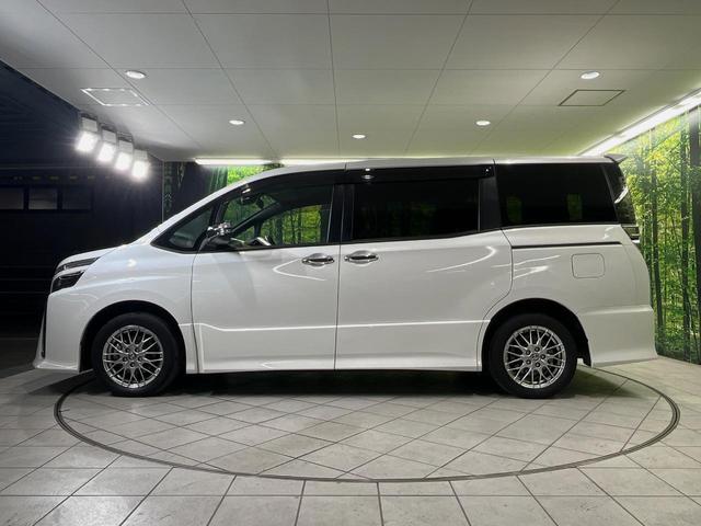 ヴォクシー ハイブリッドZS 煌III 純正10型ナビ 後席モニター バックカメラ 両側電動スライドドア 衝突軽減装置 LEDヘッド 前席シートヒーター クルーズコントロール ドラレコ リアオートエアコン スマートキー オートハイビーム(57枚目)