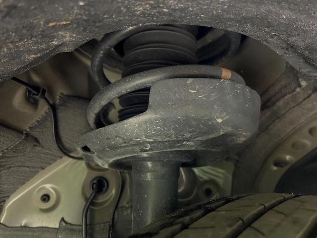 ヴォクシー S-Z メーカー10.5型ナビ バックカメラ 両側電動スライドドア 衝突軽減装置 レーダークルーズ 禁煙車 パワーバックドア ハーフレザーシート 前席中列シートヒーター 前後ドラレコ コーナーセンサー ETC(20枚目)