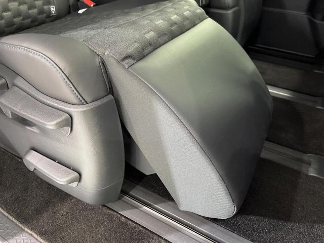 ヴォクシー S-Z メーカー10.5型ナビ バックカメラ 両側電動スライドドア 衝突軽減装置 レーダークルーズ 禁煙車 パワーバックドア ハーフレザーシート 前席中列シートヒーター 前後ドラレコ コーナーセンサー ETC(60枚目)