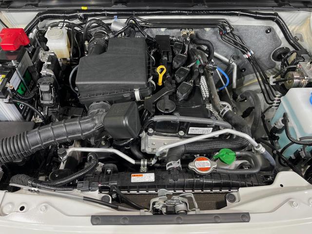 ジムニーノマド FC 衝突軽減装置 レーダークルーズ 禁煙車 コーナーセンサー スマートキー LEDヘッドライト ETC オートマチックハイビーム 車線逸脱警報 オートライト オートエアコン 純正15インチアルミホイル(18枚目)