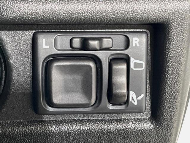 ジムニーノマド FC 衝突軽減装置 レーダークルーズ 禁煙車 コーナーセンサー スマートキー LEDヘッドライト ETC オートマチックハイビーム 車線逸脱警報 オートライト オートエアコン 純正15インチアルミホイル(41枚目)