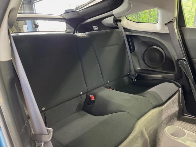 CR-Z α 6MT ガラスルーフ 純正ナビ バックカメラ 禁煙車 ドラレコ スマートキー HIDヘッドライト ETC クルーズコントロール オートライト オートエアコン 純正16インチアルミホイル 革巻きハンドル(9枚目)