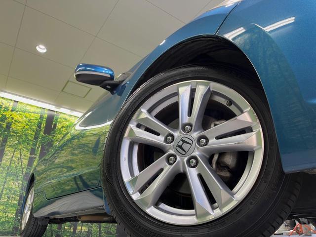 CR-Z α 6MT ガラスルーフ 純正ナビ バックカメラ 禁煙車 ドラレコ スマートキー HIDヘッドライト ETC クルーズコントロール オートライト オートエアコン 純正16インチアルミホイル 革巻きハンドル(13枚目)