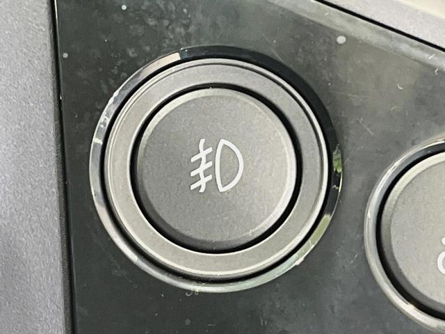 CR-Z α 6MT ガラスルーフ 純正ナビ バックカメラ 禁煙車 ドラレコ スマートキー HIDヘッドライト ETC クルーズコントロール オートライト オートエアコン 純正16インチアルミホイル 革巻きハンドル(30枚目)