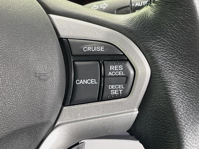 CR-Z α 6MT ガラスルーフ 純正ナビ バックカメラ 禁煙車 ドラレコ スマートキー HIDヘッドライト ETC クルーズコントロール オートライト オートエアコン 純正16インチアルミホイル 革巻きハンドル(34枚目)