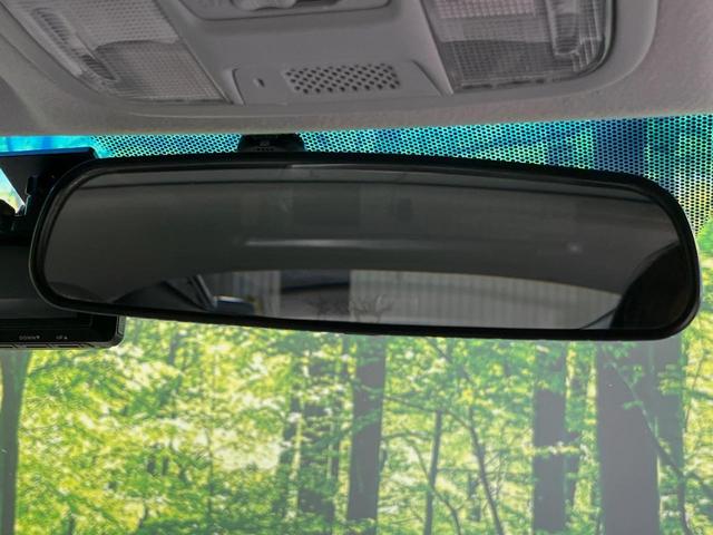 CR-Z α 6MT ガラスルーフ 純正ナビ バックカメラ 禁煙車 ドラレコ スマートキー HIDヘッドライト ETC クルーズコントロール オートライト オートエアコン 純正16インチアルミホイル 革巻きハンドル(39枚目)