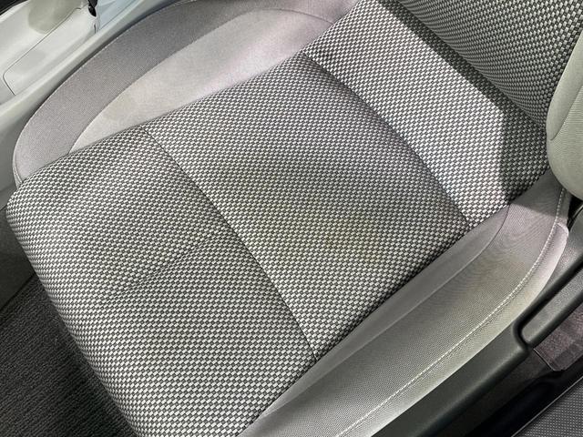 CR-Z α 6MT ガラスルーフ 純正ナビ バックカメラ 禁煙車 ドラレコ スマートキー HIDヘッドライト ETC クルーズコントロール オートライト オートエアコン 純正16インチアルミホイル 革巻きハンドル(47枚目)