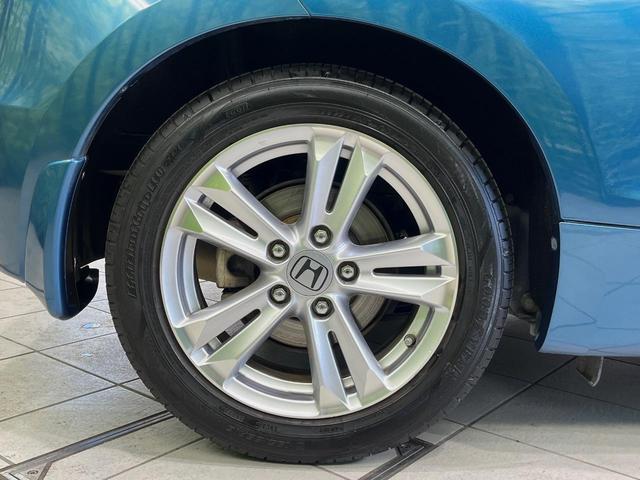 CR-Z α 6MT ガラスルーフ 純正ナビ バックカメラ 禁煙車 ドラレコ スマートキー HIDヘッドライト ETC クルーズコントロール オートライト オートエアコン 純正16インチアルミホイル 革巻きハンドル(58枚目)