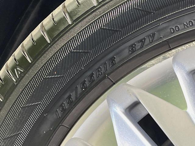 CR-Z α 6MT ガラスルーフ 純正ナビ バックカメラ 禁煙車 ドラレコ スマートキー HIDヘッドライト ETC クルーズコントロール オートライト オートエアコン 純正16インチアルミホイル 革巻きハンドル(59枚目)