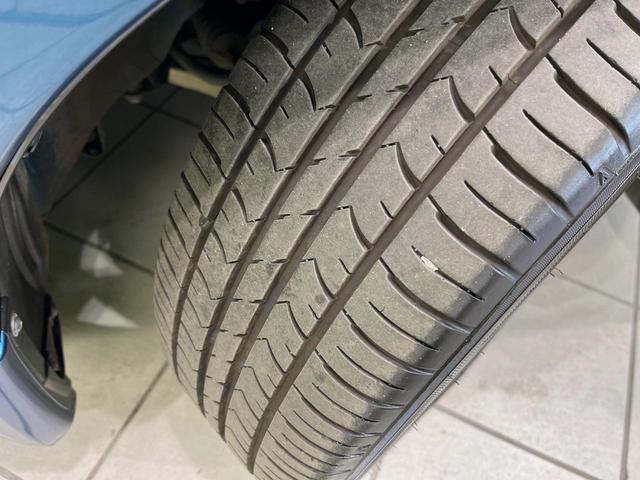 CR-Z α 6MT ガラスルーフ 純正ナビ バックカメラ 禁煙車 ドラレコ スマートキー HIDヘッドライト ETC クルーズコントロール オートライト オートエアコン 純正16インチアルミホイル 革巻きハンドル(60枚目)